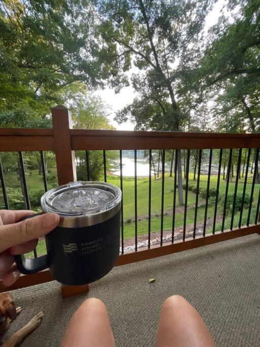 Cozy, Lake Lanier Property With Amazing Views Villa Dawsonville Eksteriør bilde