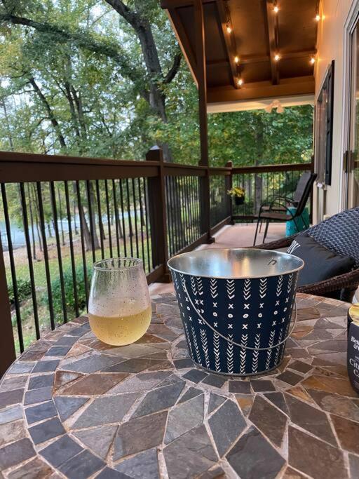 Cozy, Lake Lanier Property With Amazing Views Villa Dawsonville Eksteriør bilde