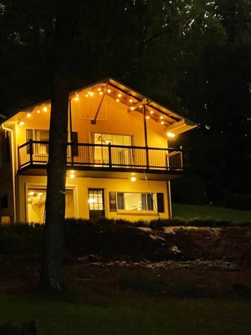 Cozy, Lake Lanier Property With Amazing Views Villa Dawsonville Eksteriør bilde