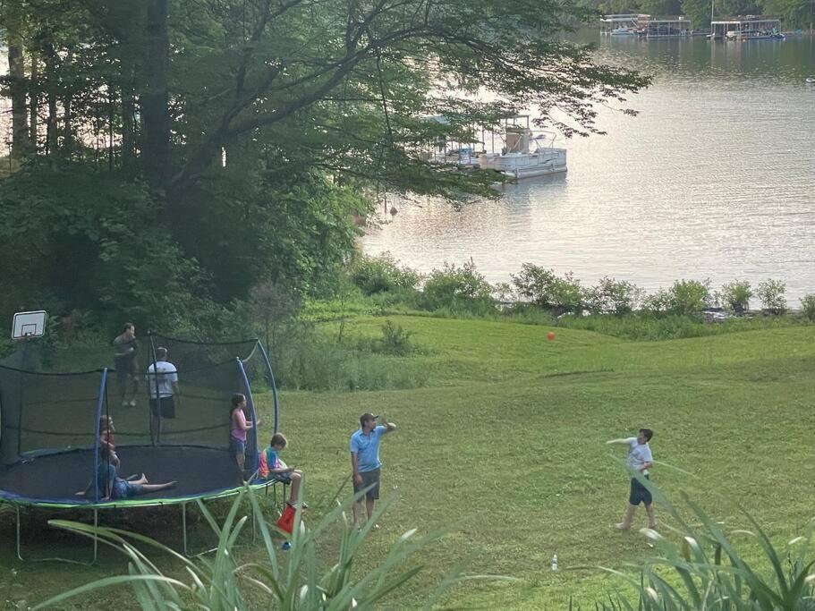 Cozy, Lake Lanier Property With Amazing Views Villa Dawsonville Eksteriør bilde